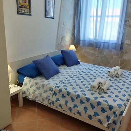 Holiday home La Casa Di Paola A - Iun R2452